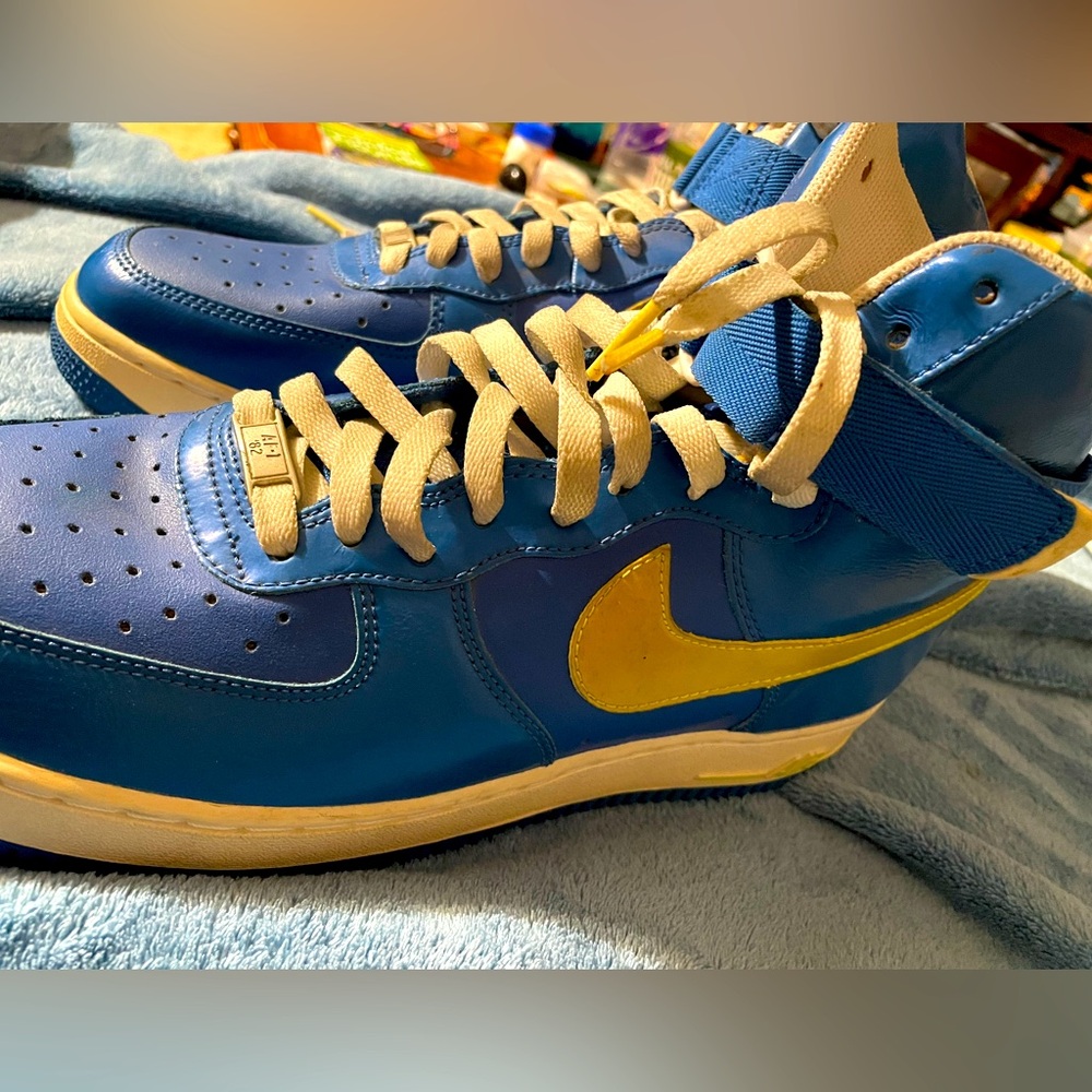 Nike Air Force 1 hi tops